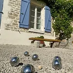 Les Deux Marronniers Bataille Nyaraló Saint-Georges-de-Longuepierre